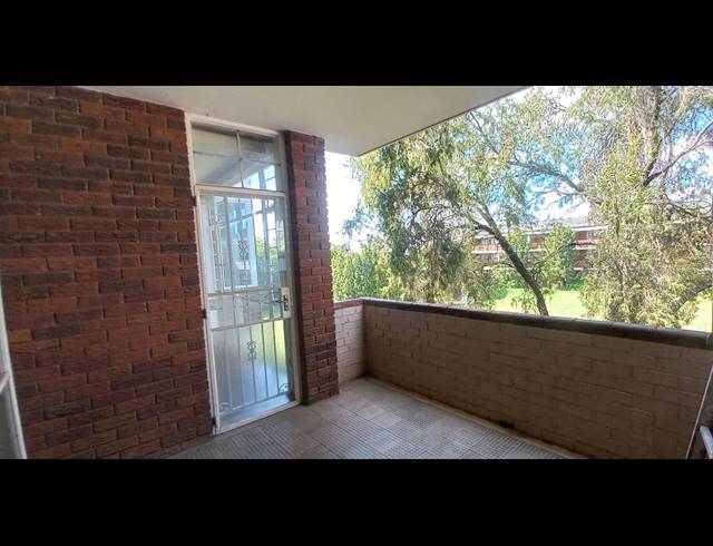 1 BEDROOM APARTMENT FOR SALE IN BLACKHEATH